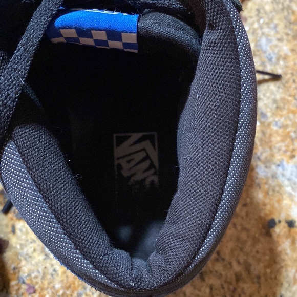 VANS Mens Size 11 Skate Shoes Gray Mid Top - Picture 7 of 8